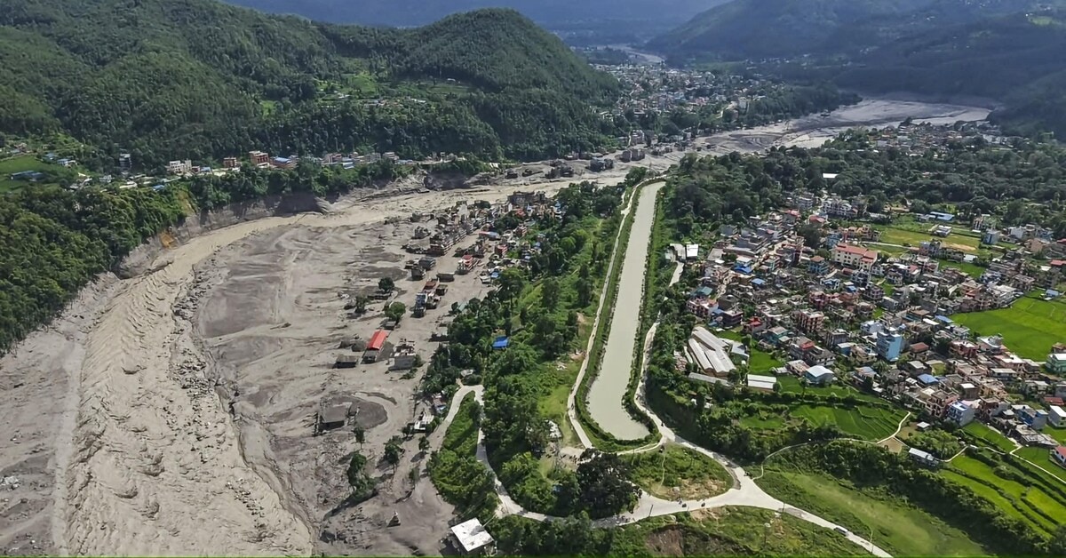 MP, Meghalaya set up aid channels for tourists stranded in Nepal floods