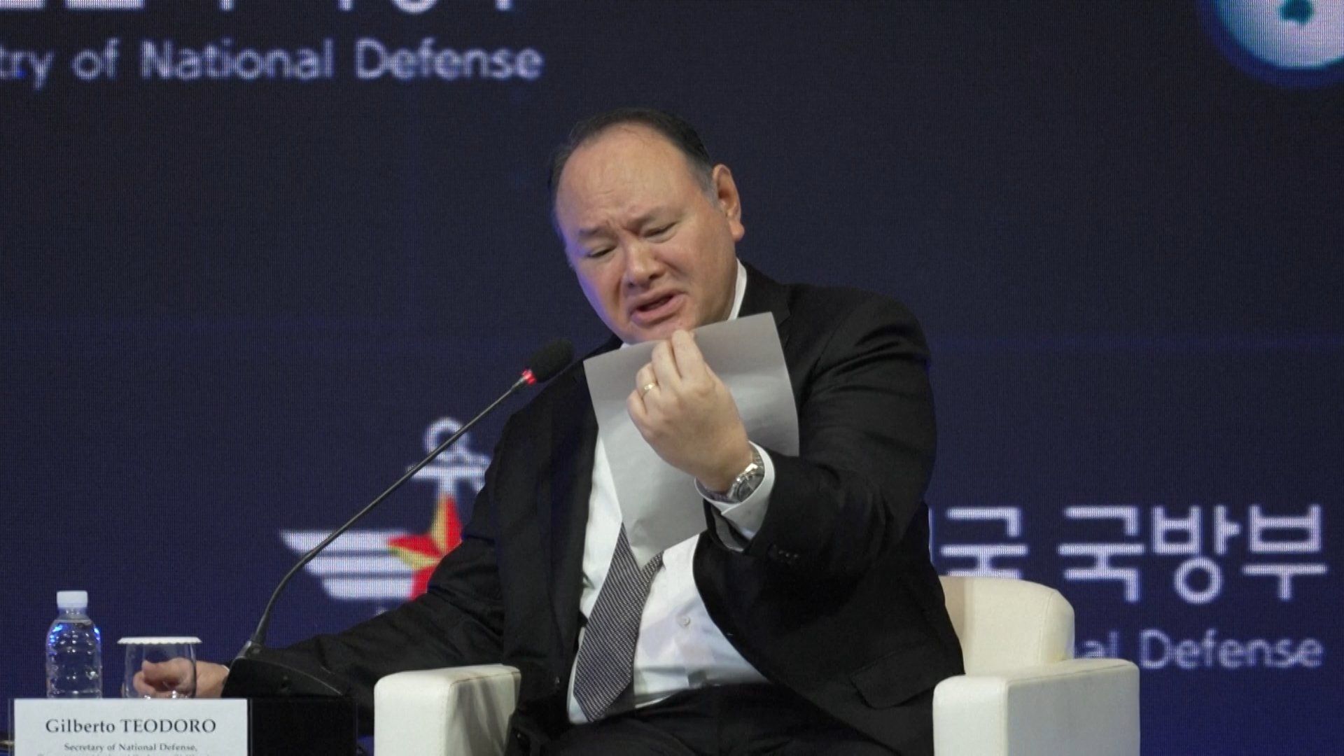 Philippine defence chief condemns China over note during conference