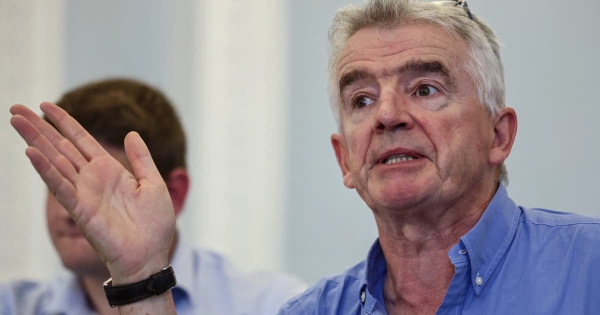 Ketua Ryanair Janji Tidak Kenakan Caj Bahan Api kepada Penumpang
