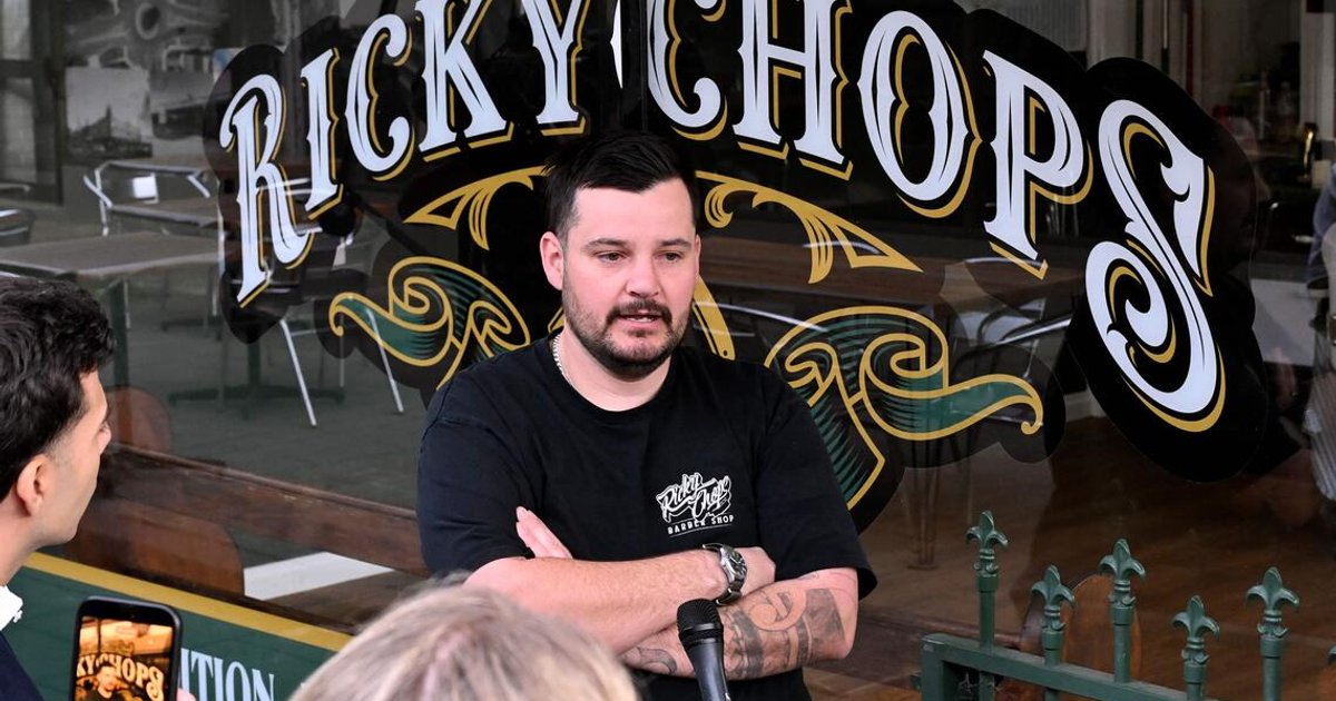 Australian barber lauded for intervening in lawmaker assault