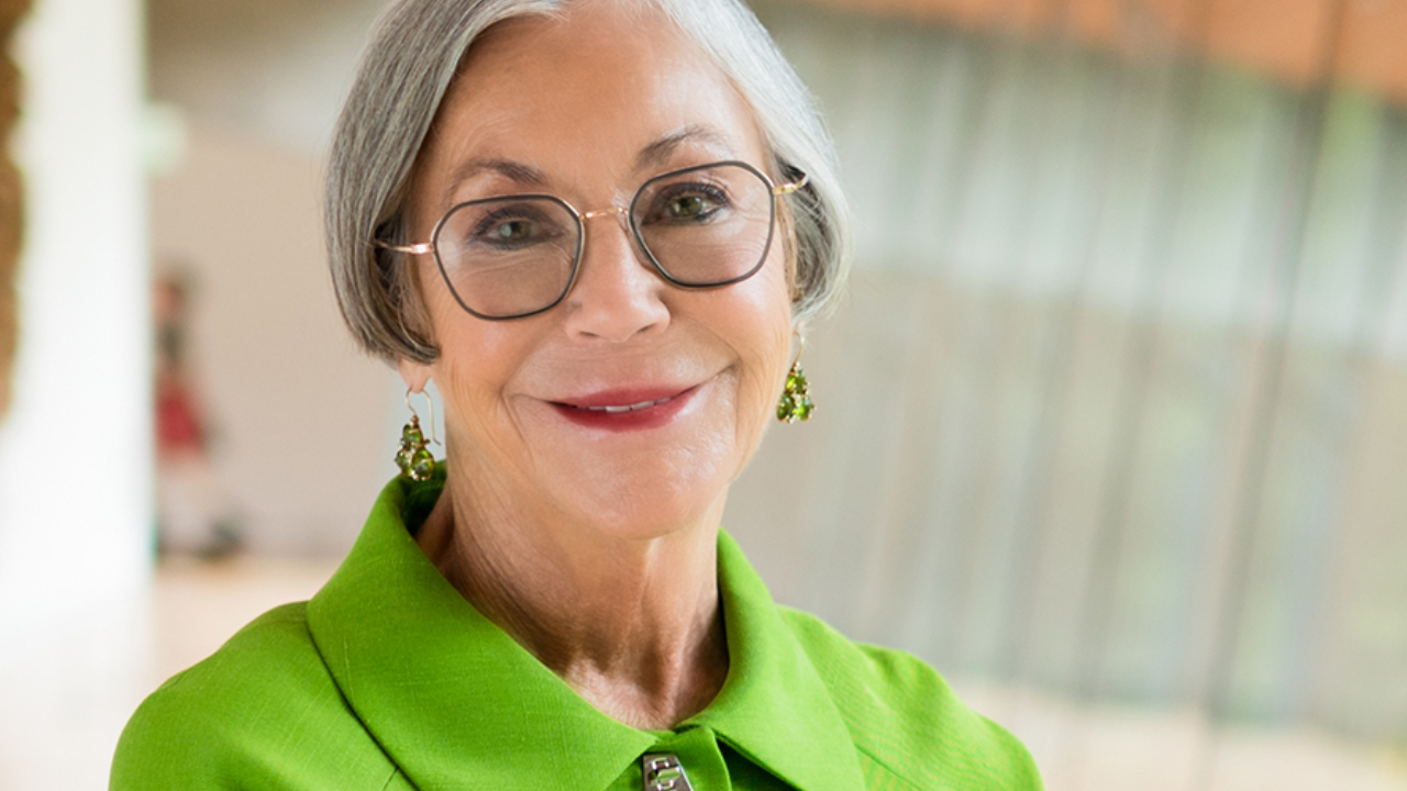 Walmart heiress Walton funds $250M tuition-free medical school