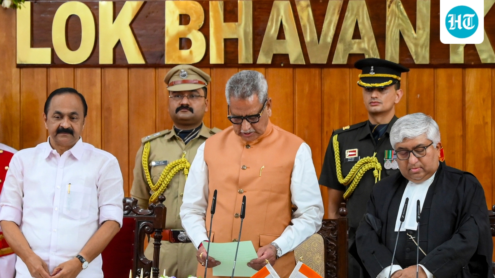 केरल के नए राज्यपाल पर पहले दिन ही शाकाहार को लेकर विवाद