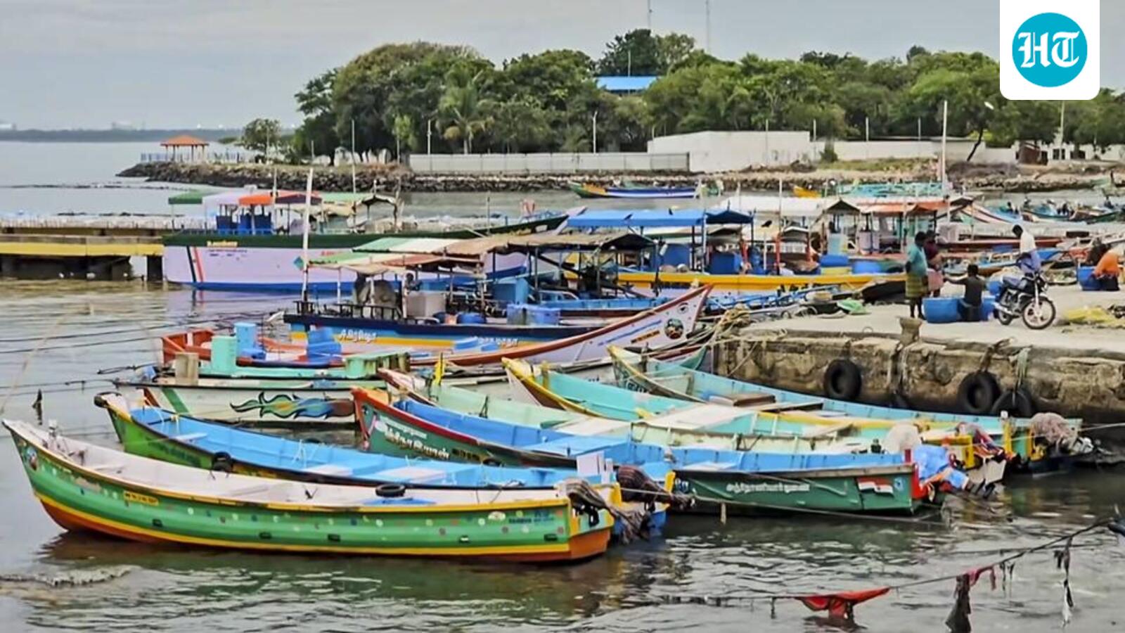 चक्रवाती तूफान 'अर्नब' से आंध्र प्रदेश के 16 जिलों में भारी बारिश की चेतावनी
