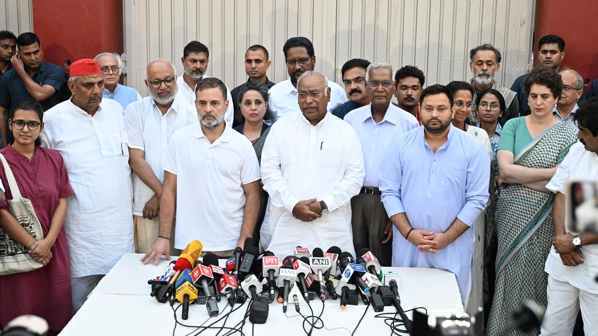 INDIA bloc postpones virtual meet on 'vote chori' protest strategy