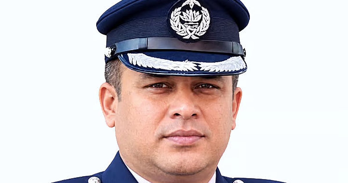 অডিও ভাইরাল হওয়ার পর অফিসার প্রত্যাহার, পুলিশ বাহিনী অসহায়ের অভিযোগ