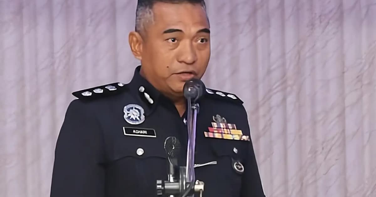Armed gang flees with half-million ringgit in jewellery heist