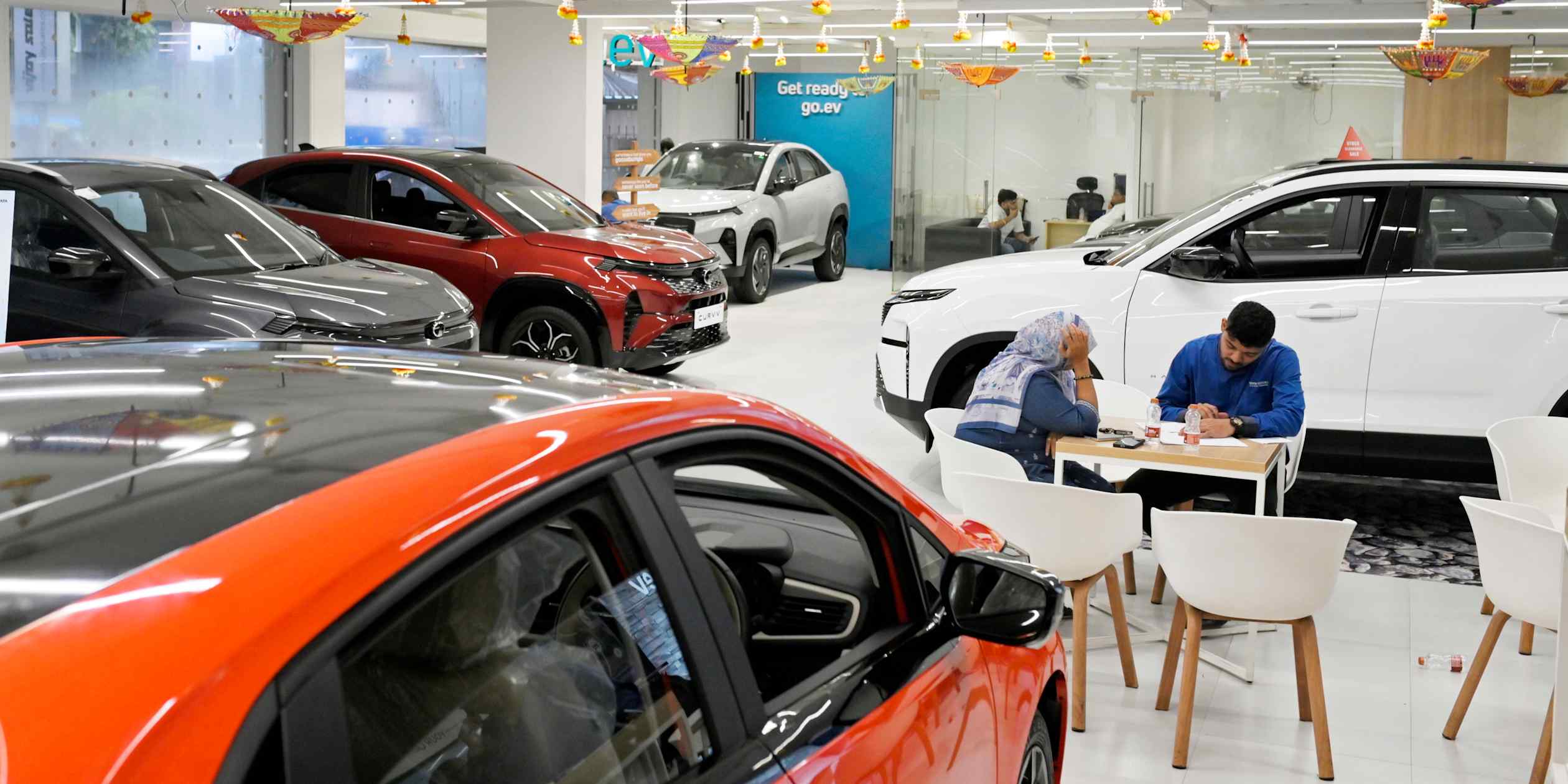 Indian Corporate Profits Surge to Three-Year Peak Amid Global Volatility