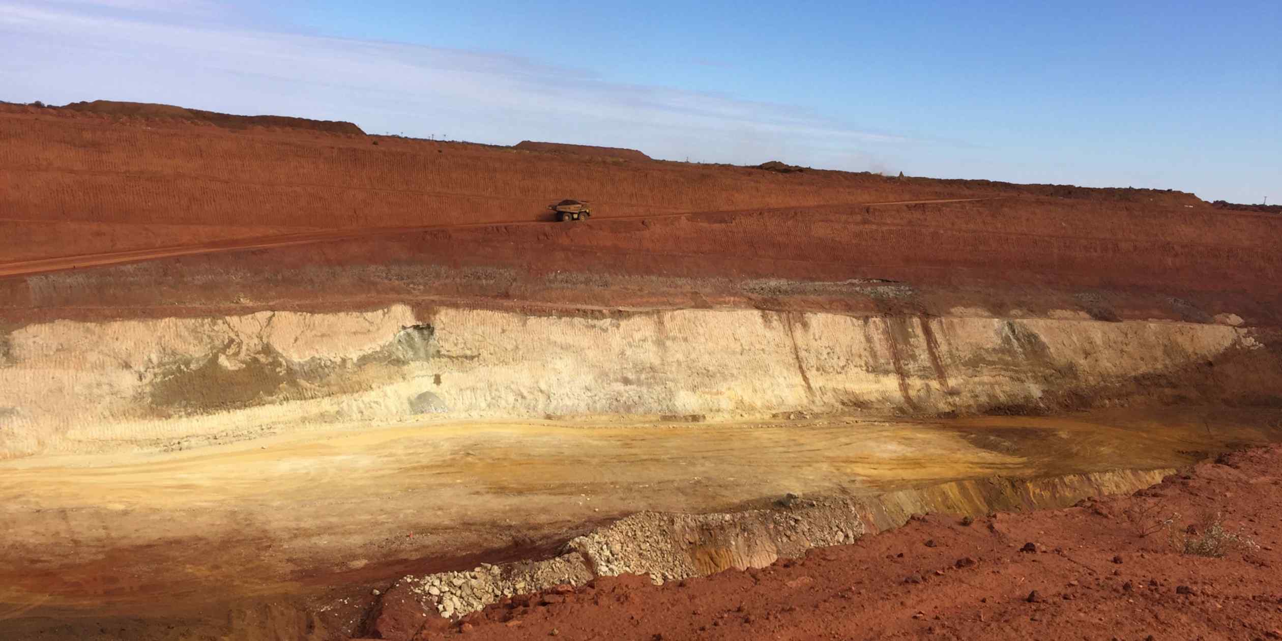 Lynas Rare Earths pursues Brazilian rare earths assets via Meteoric Resources
