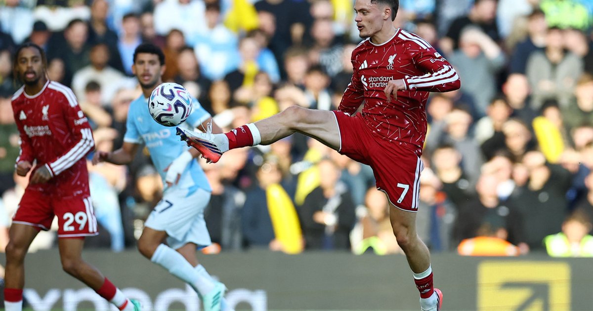 Iraola backs Liverpool signings Wirtz and Barcola despite transfer scrutiny