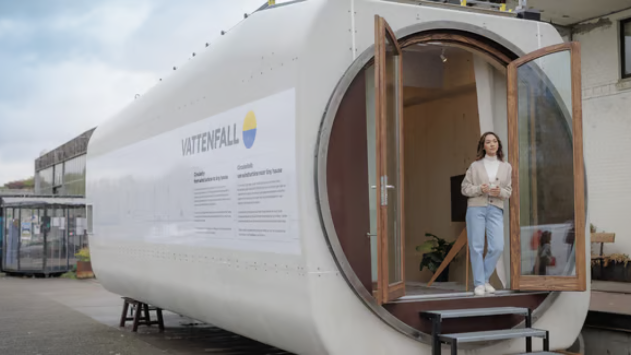 Swedish firm transforms defunct wind turbine blades into homes