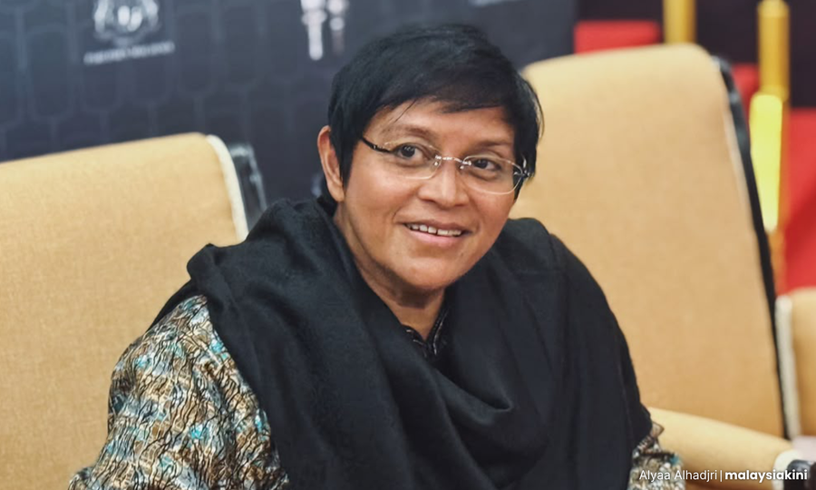 Azalina: Undang-undang FOI tidak bermakna jika jadi 'Akta Kawal Maklumat'