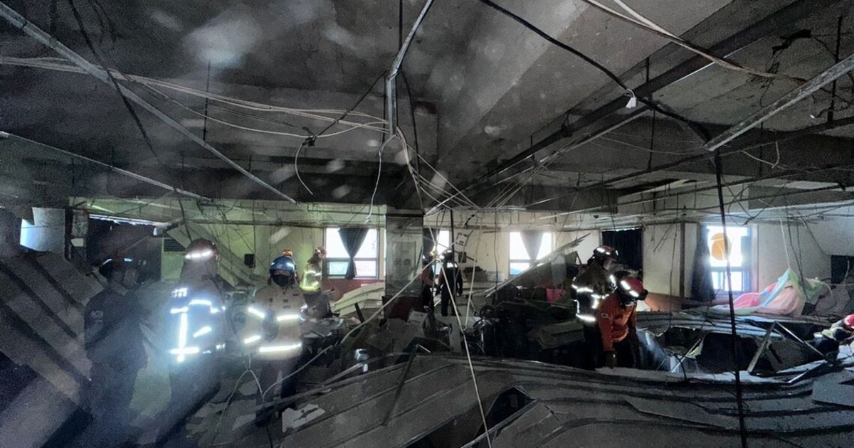 Supermarket ceiling collapse injures 38 in South Korea's Daegu