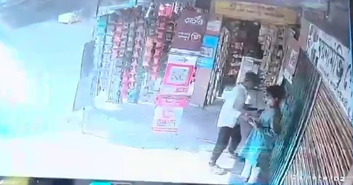 সিসিটিভি ফুটেজে অপ্রতীমের সাথে দেখা যুবকের জেরা করছে পুলিশ