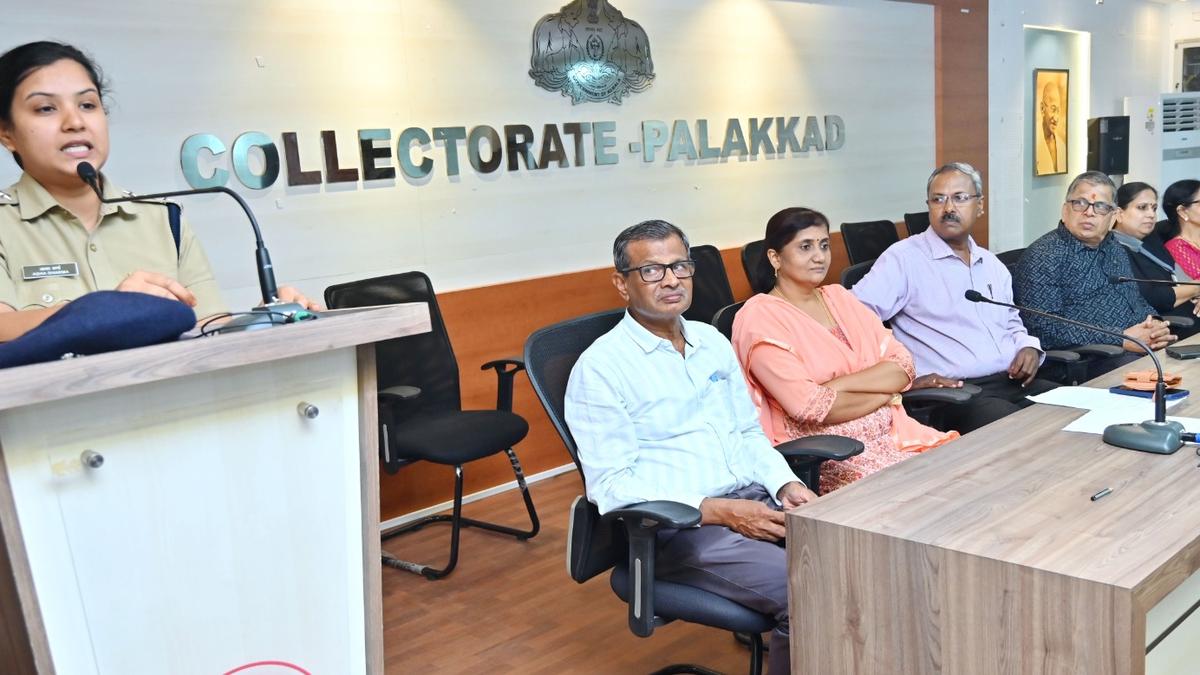 Social Service Urged as Essential Life Practice for Citizens