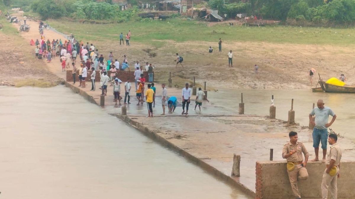 Four-year-old child missing after slipping into river in Uttar Pradesh