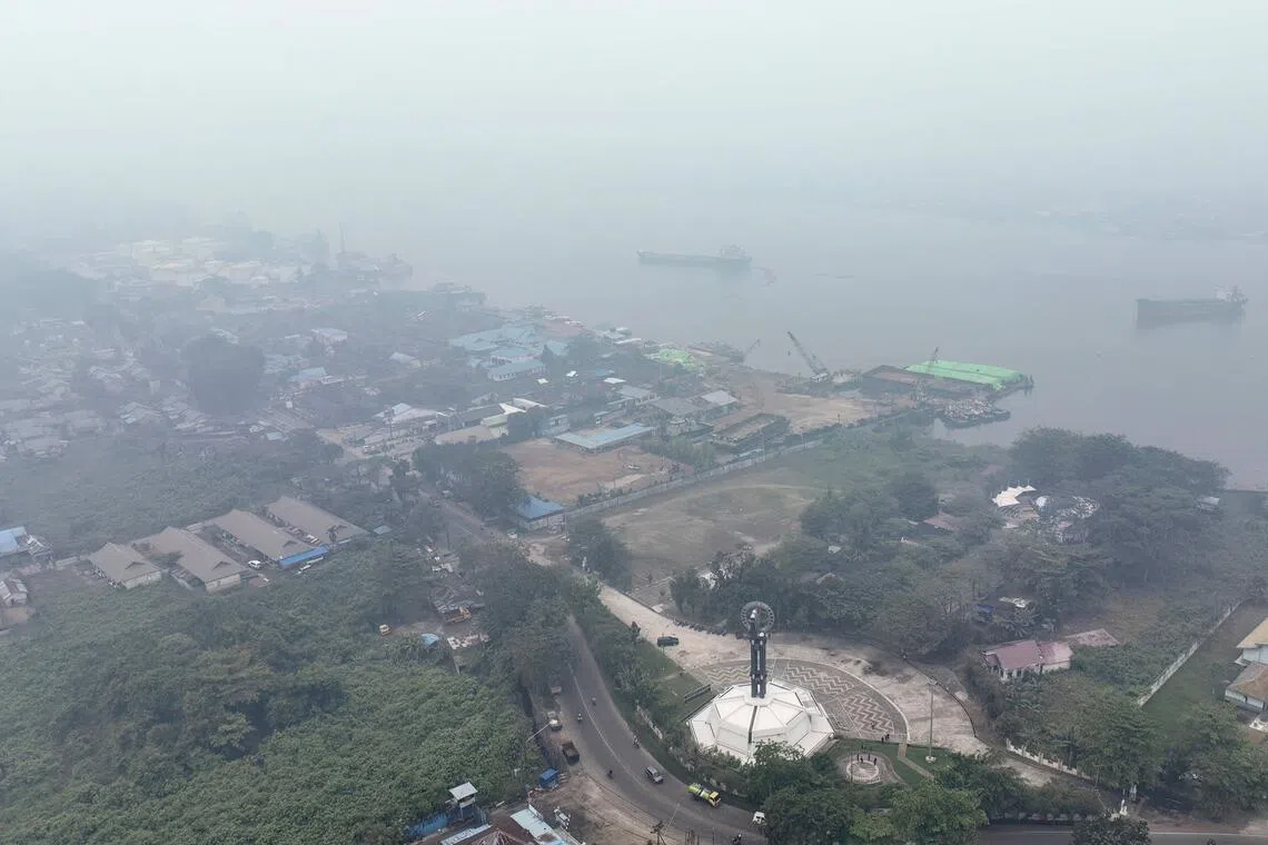 Prabowo accepts Malaysian aid to combat Kalimantan forest fires