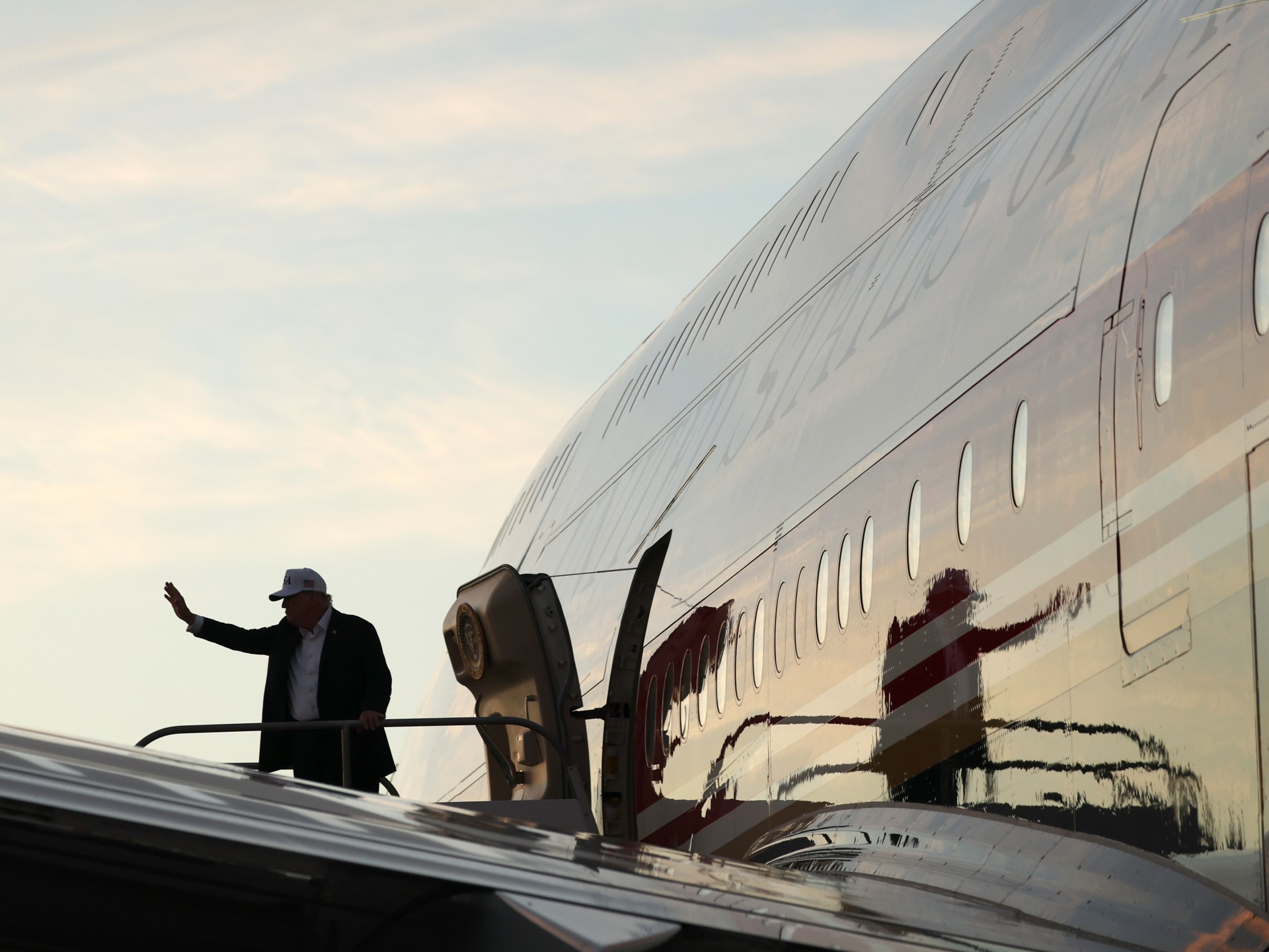 White House excludes CNN from Trump Air Force One coverage