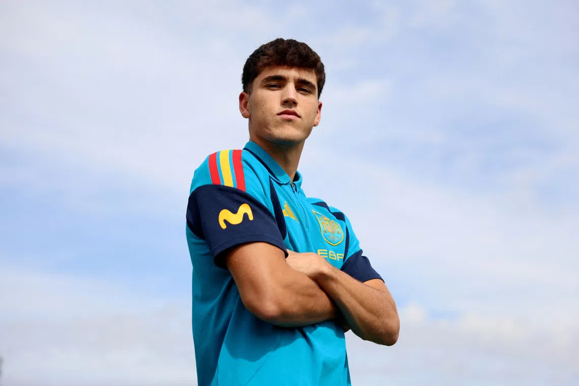 Barcelona's Cubarsi seeks recognition for defenders in football's elite circles