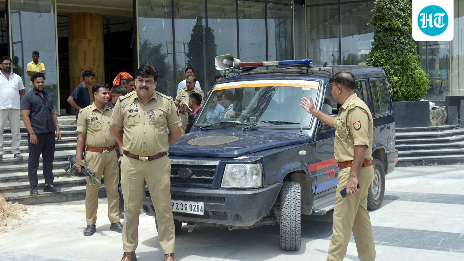 Woman dies at Jhansi hotel; family disputes cardiac arrest finding