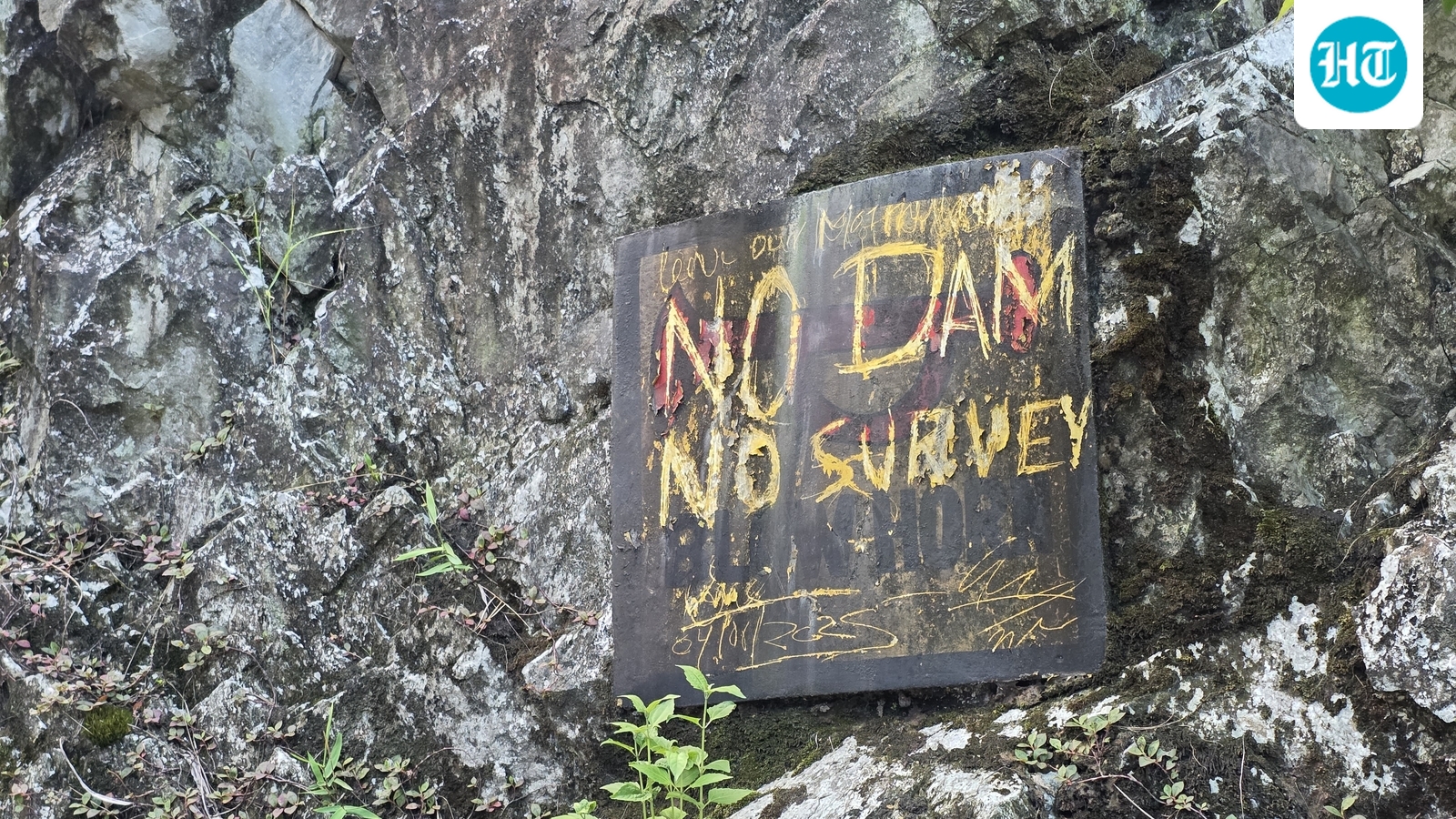 Arunachal Pradesh districts shut down over detained dam protesters