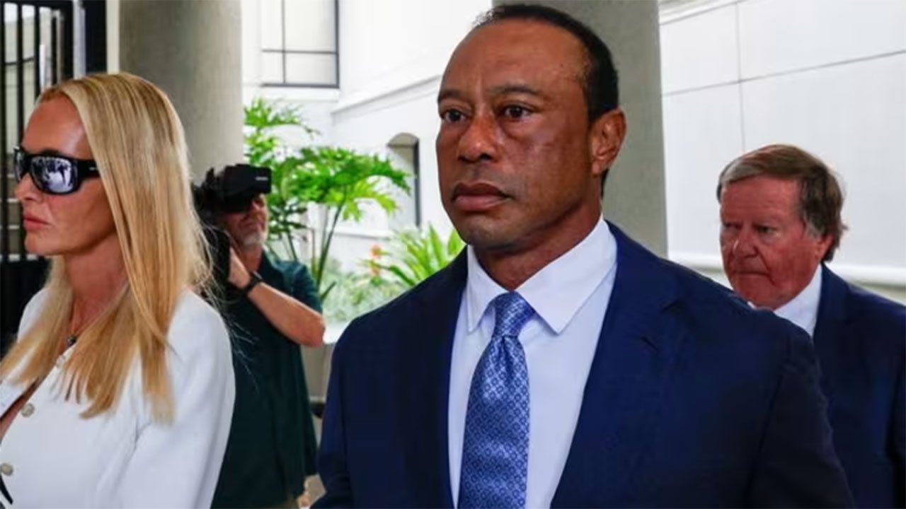 Golf legend Tiger Woods accepts plea deal, loses driving privileges
