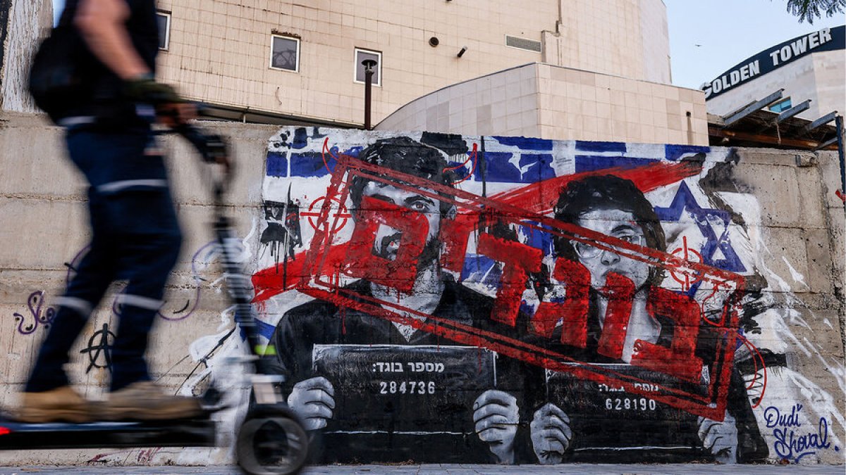 Israeli Soldiers' Gaza Accounts Spark Fresh Political Storm