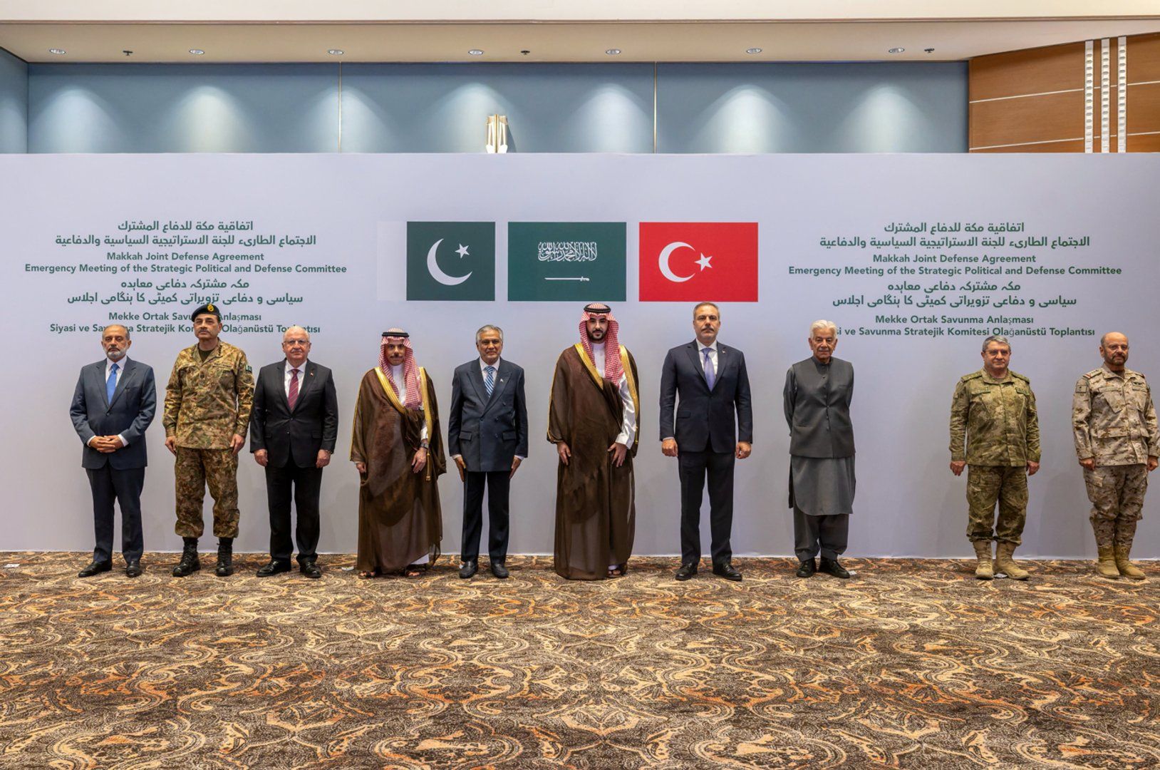 Turkey, Pakistan to deploy forces to Saudi Arabia amid Yemen crisis