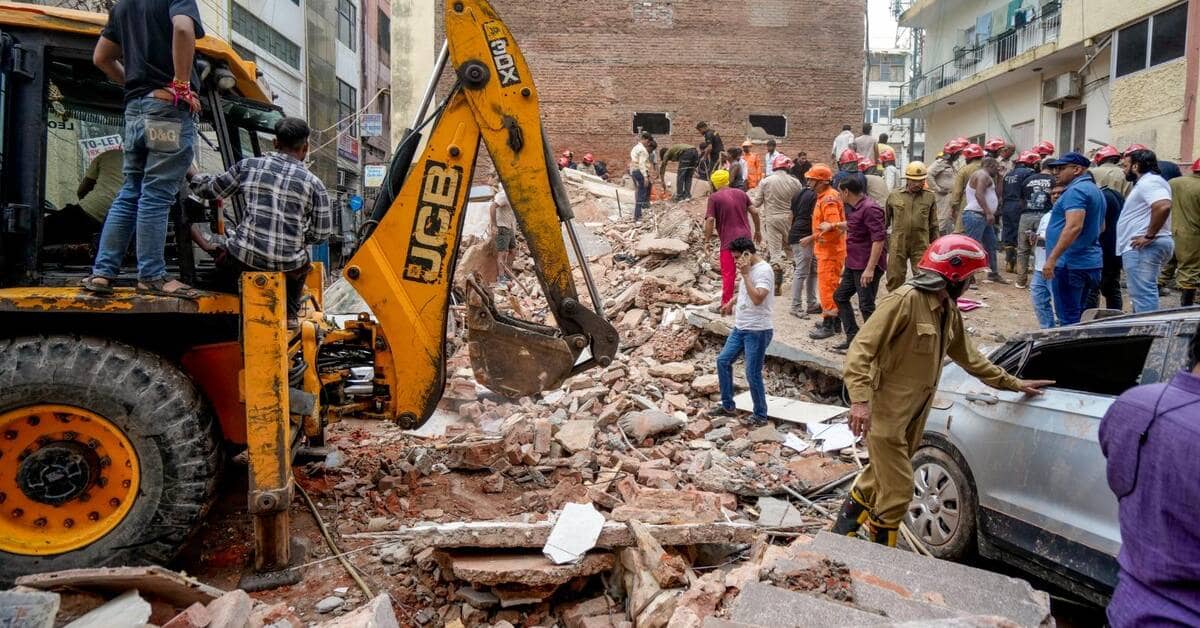 Five-storey Delhi building collapse kills one, three critical