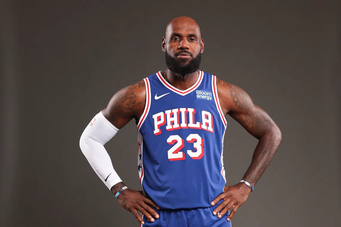 Philadelphia rolls out red carpet for LeBron James ahead of 76ers debut