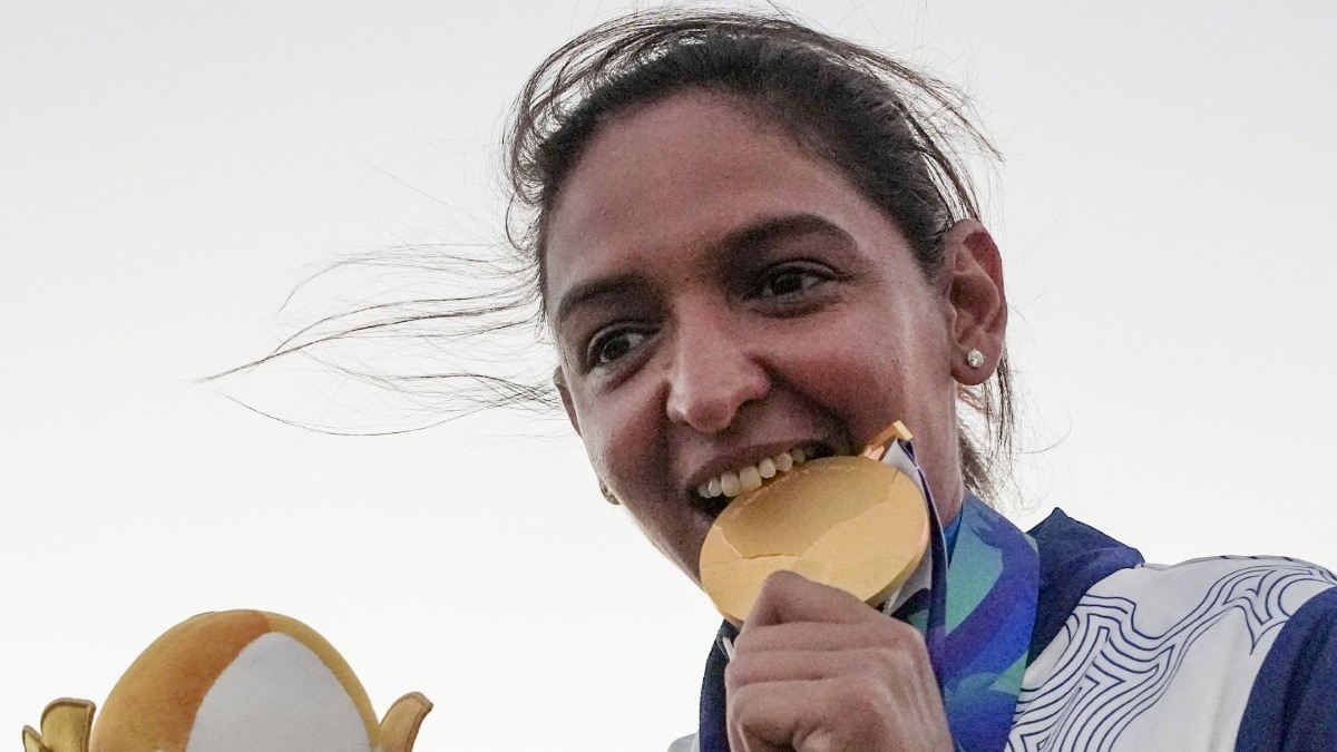 Harmanpreet Kaur Steps Down as India Women's Cricket Captain
