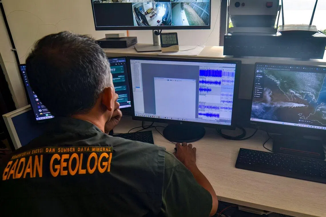 Search continues for Indonesian journalists missing during volcano documentation