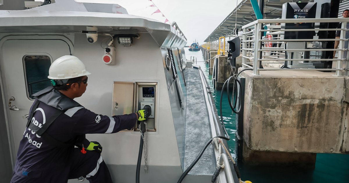 Singapore offers grants to harbour operators switching to electric vessels