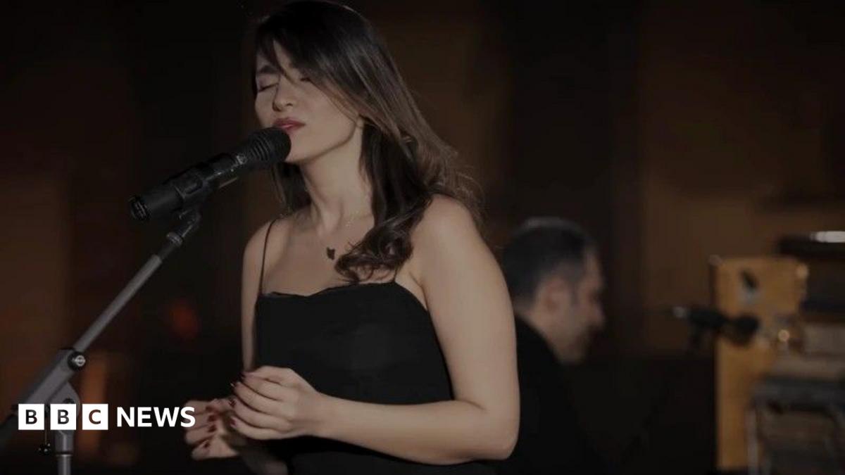 Iranian Court Upholds Flogging Sentence for Singer's Hijab-Free Performance