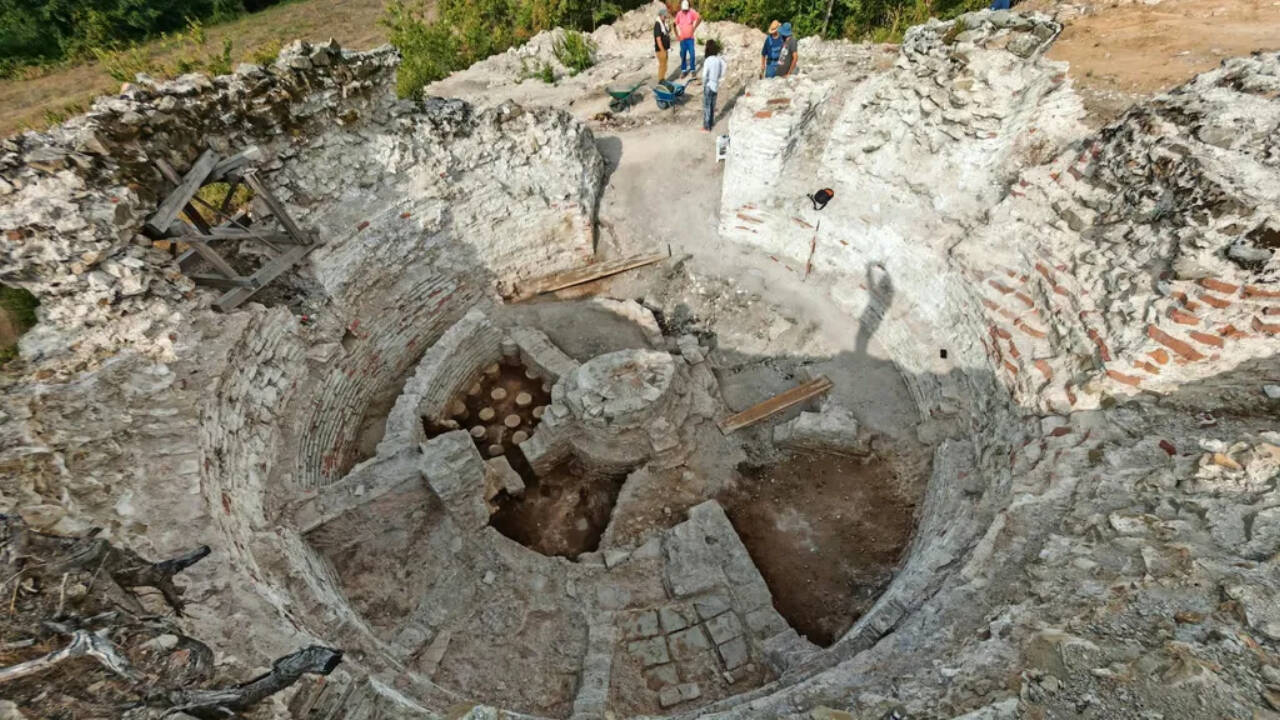 Fourth-century emperor's palatial bathhouse discovered with multiple pools