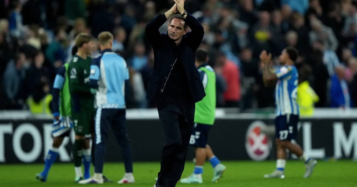 Coventry cemar Newcastle 4-1, keluar dari zon degradasi
