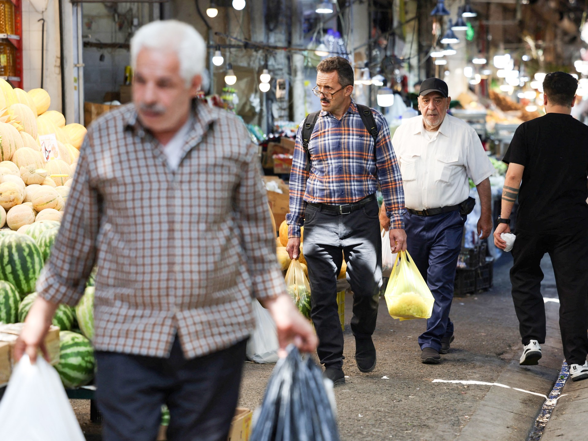 Iran unveils economic strategy to counter US sanctions pressure