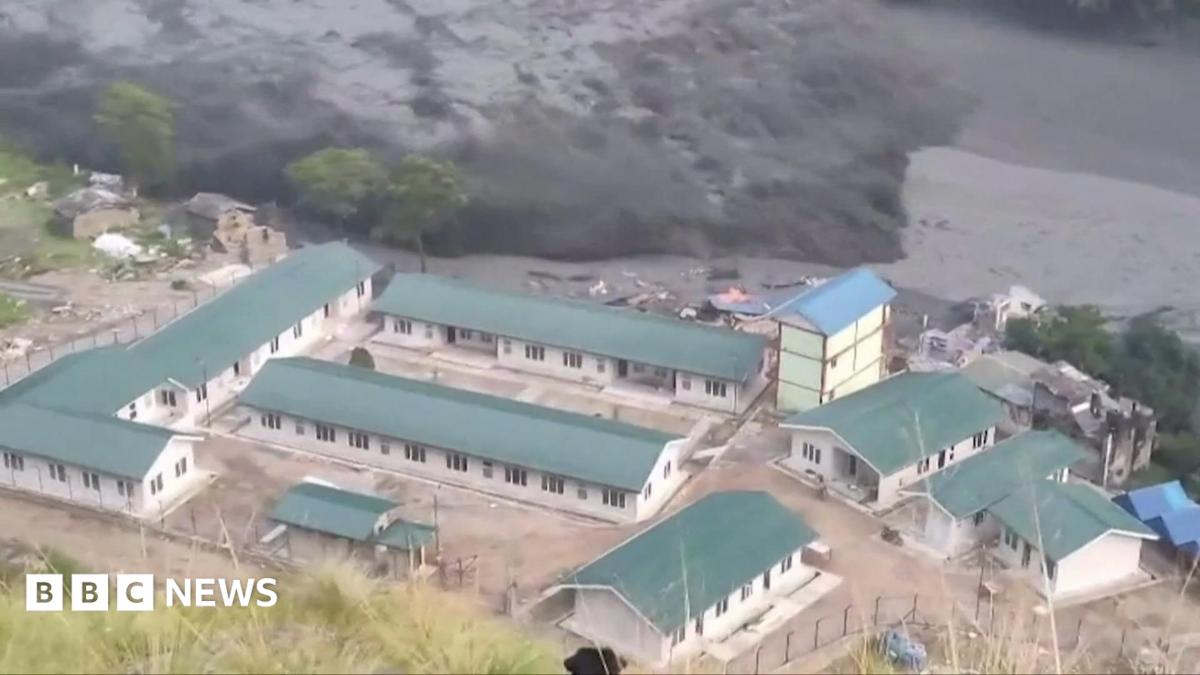 Flash floods destroy buildings, bridges in central Nepal