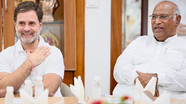 Light moments puncture serious debate at Congress working committee meet