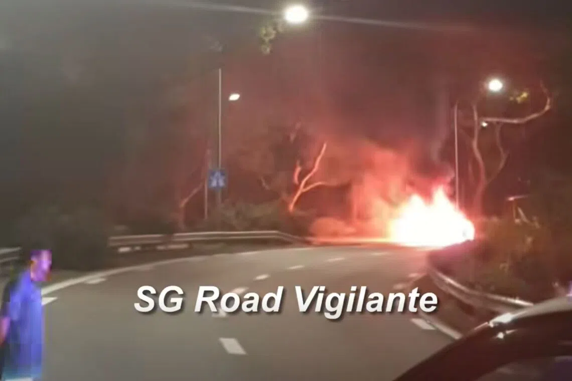 Two traffic officers hospitalised after vehicle fire on BKE