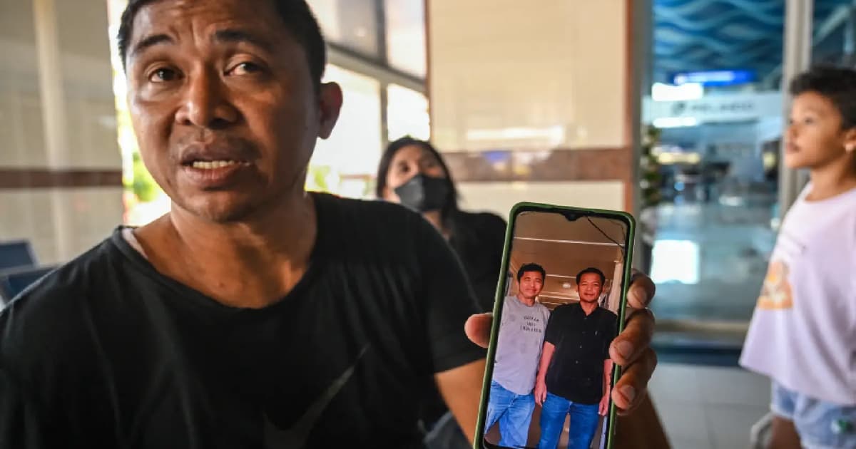 Indonesia ferry capsizes off Java; six dead, 130 missing