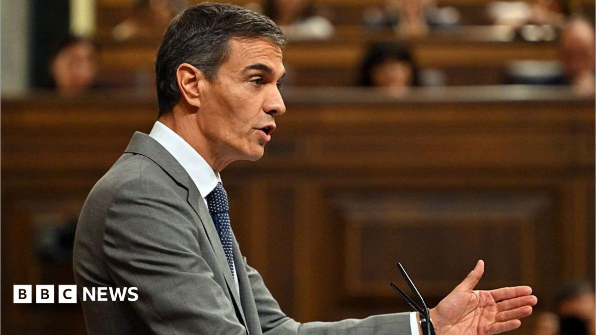 Spanish PM Sánchez suffers parliamentary defeat on housing crisis