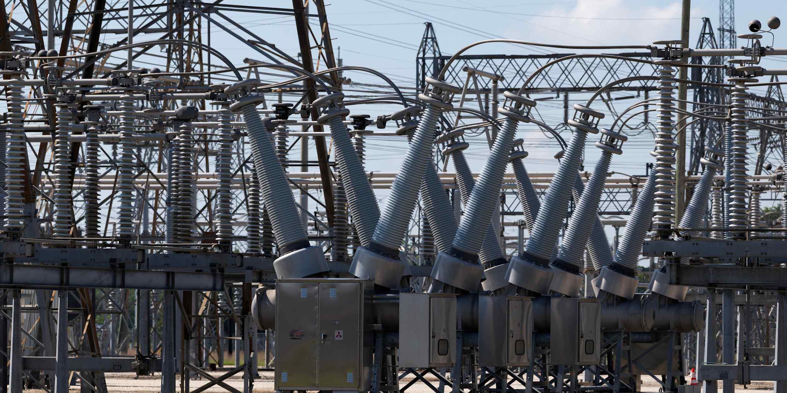 US clean-energy sector faces disruption from China equipment restrictions