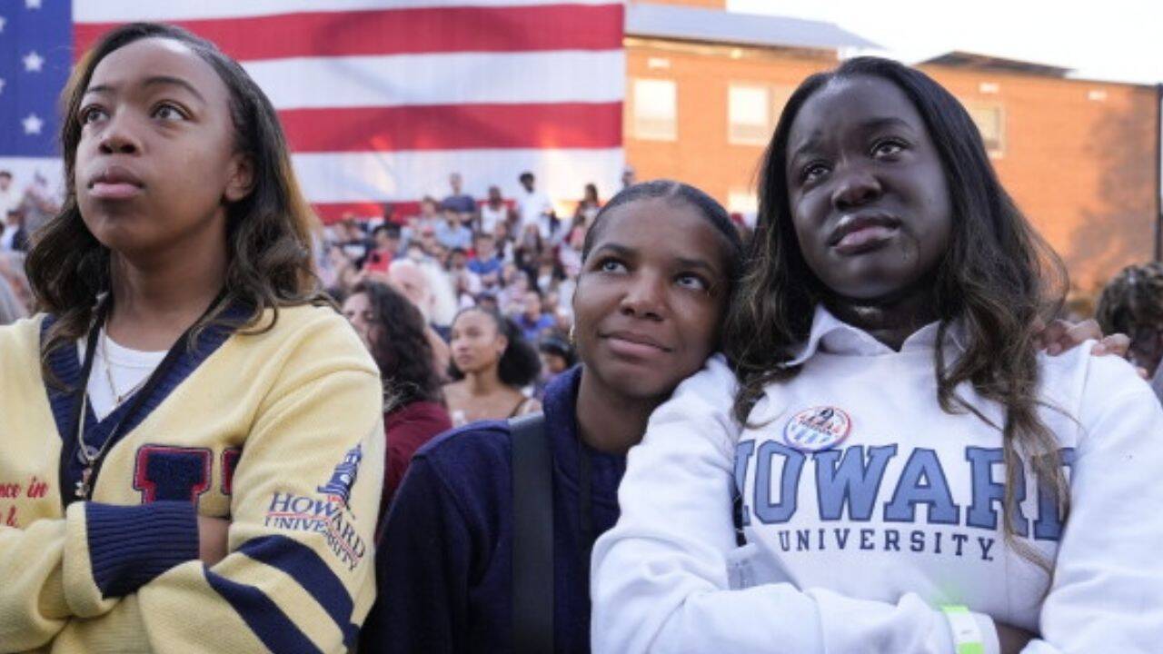 Democrats push women candidates as US midterm elections loom