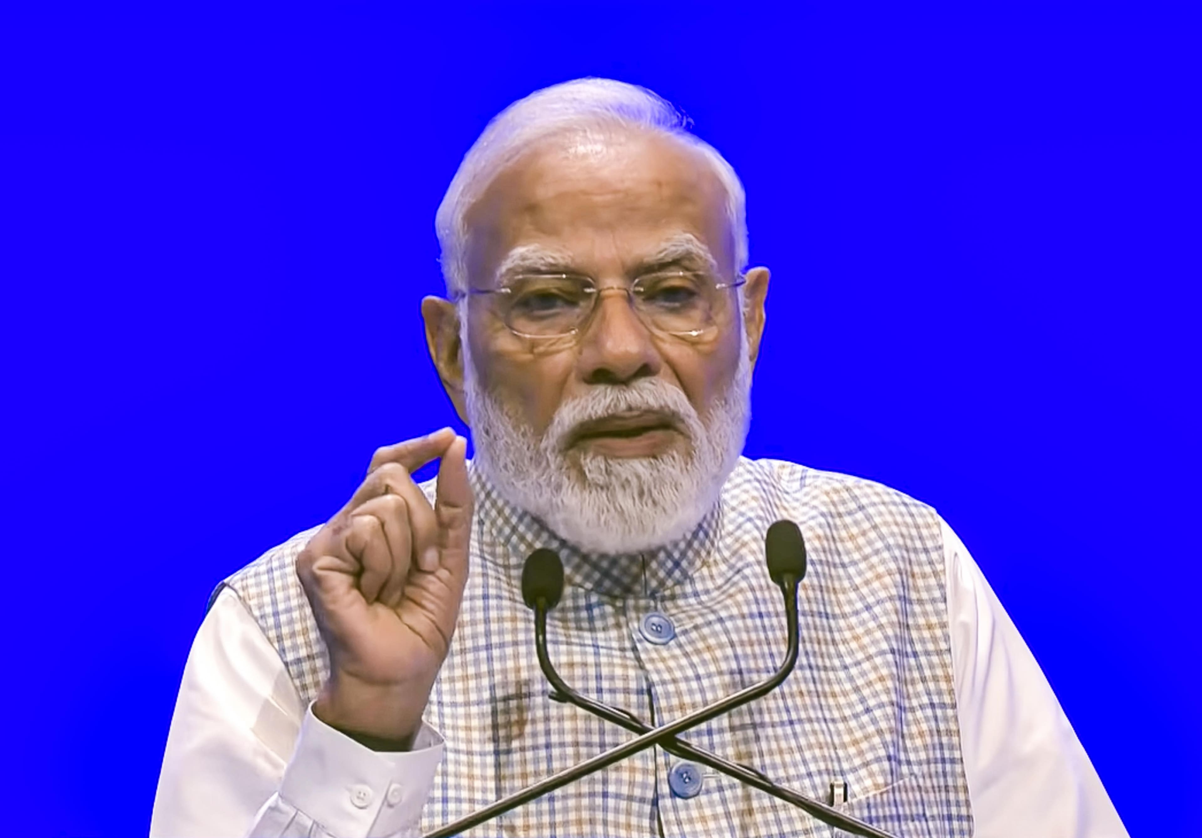 प्रधानमंत्री मोदी वाराणसी और भुवनेश्वर का करेंगे दौरा, महत्वपूर्ण परियोजनाओं का उद्घाटन