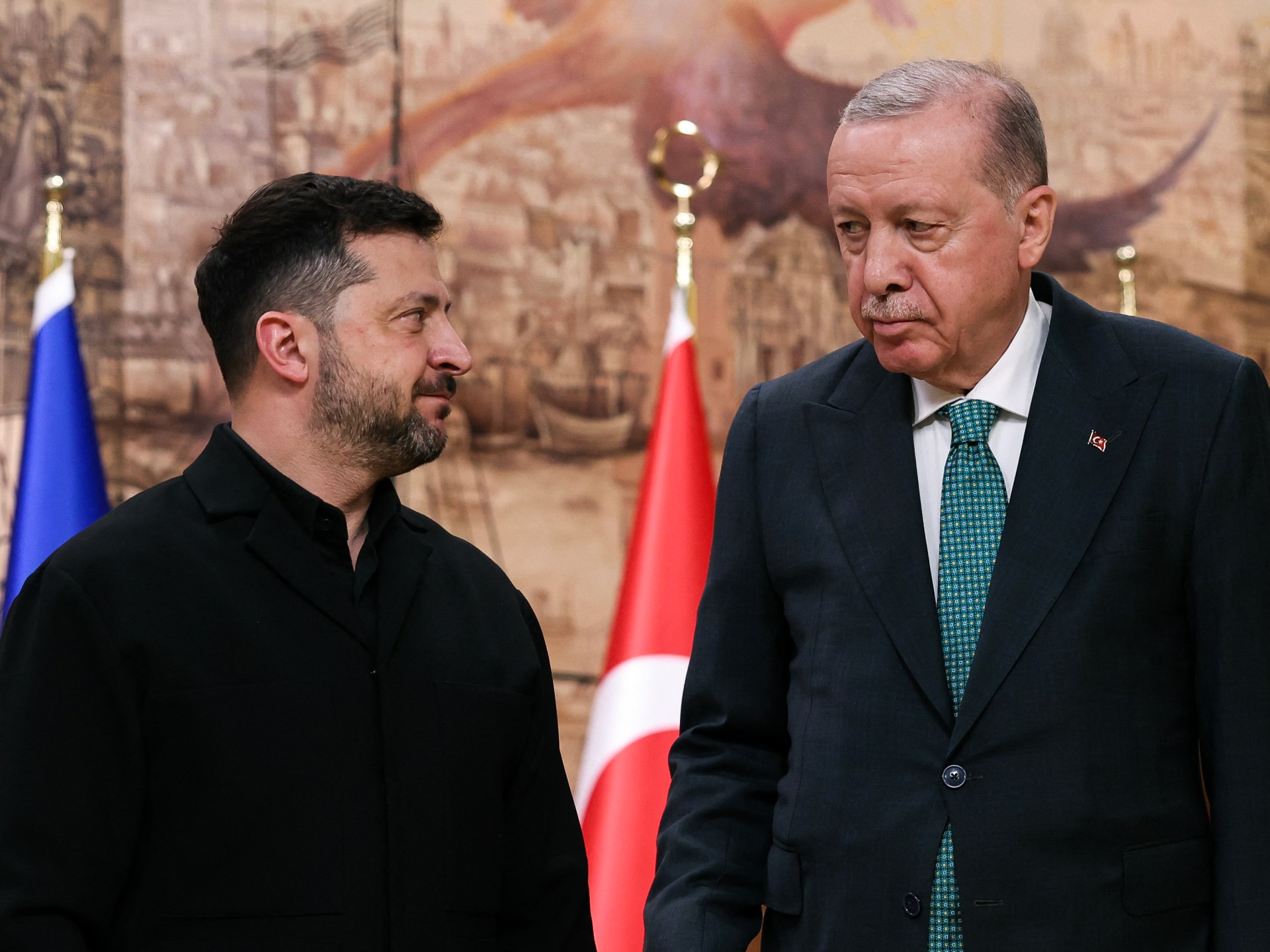 Erdogan calls for end to Black Sea attacks as Turkey brokers grain talks