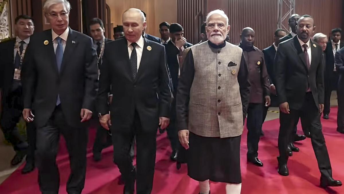 BRICS 2026: राजनयिक बाधाओं के बाद भारत मंडपम में भव्य संध्या भोज