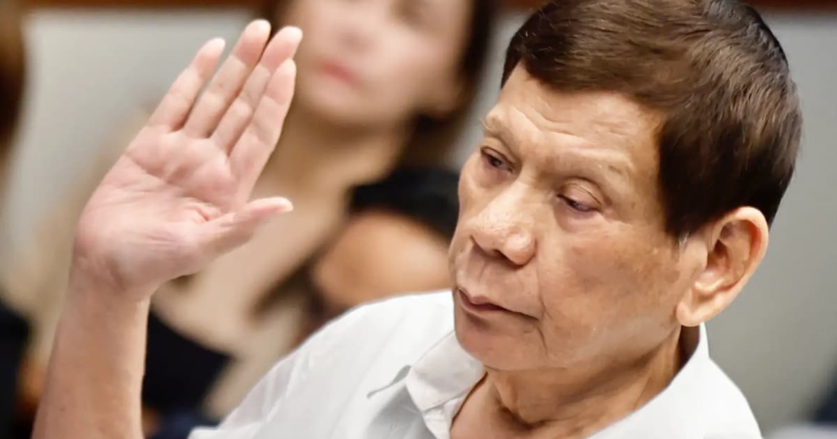 Duterte Hadir Sendiri di Mahkamah Internasional Buat Pertama Kali