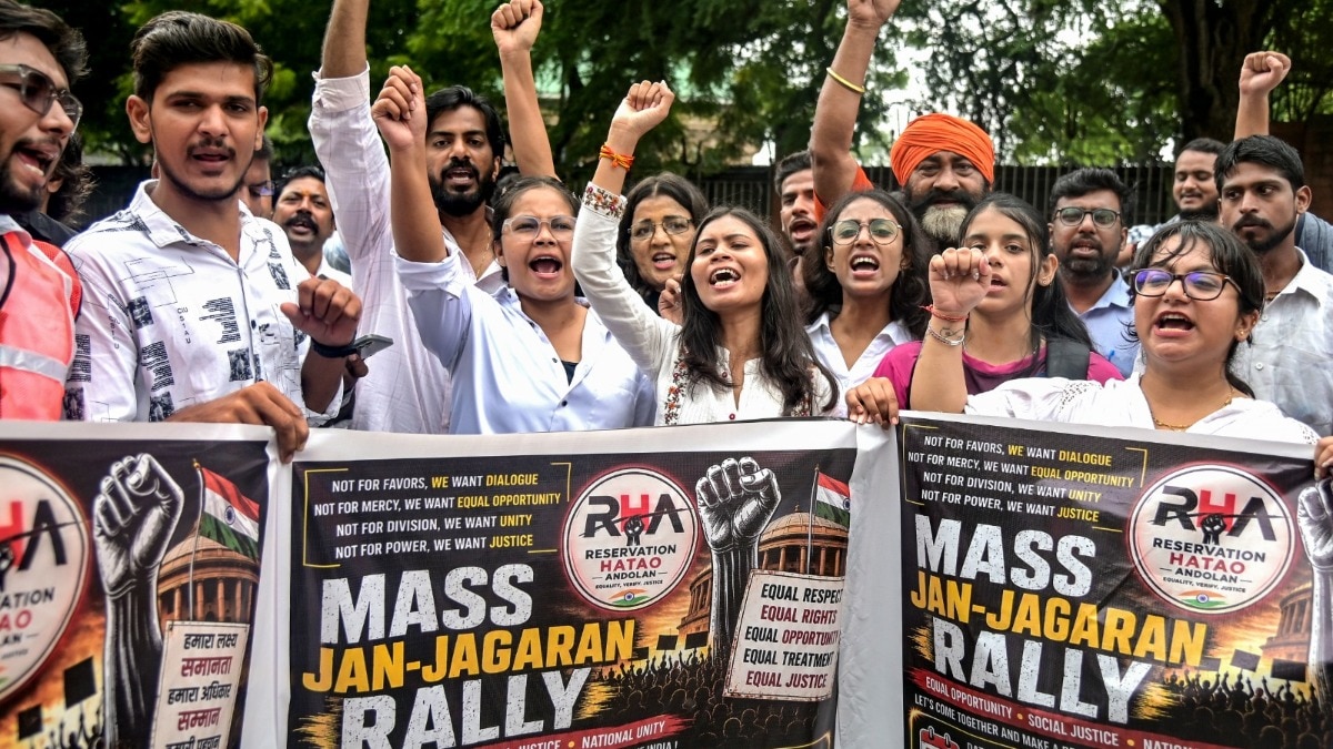 Reservation row intensifies ahead of polls in key Indian states
