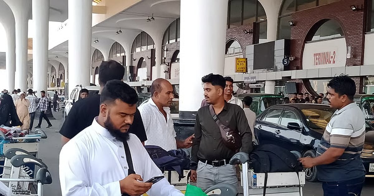 ঢাকা থেকে ৫১টি ফ্লাইট বাতিল, ৫ হাজার ৪১৮ জন যাত্রী প্রভাবিত