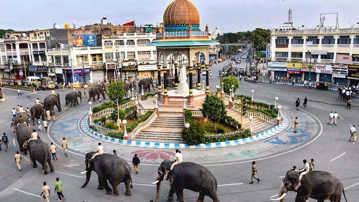 दशहरे में क्षेत्रीय संस्कृति की झलक देंगे पड़ोसी राज्य: शिवकुमार